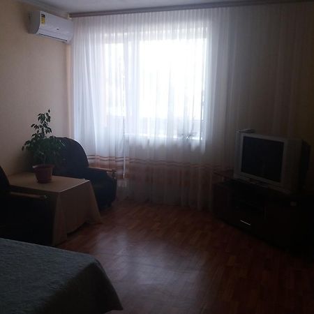 Apartment On Lenina 76 Togliatti Ngoại thất bức ảnh